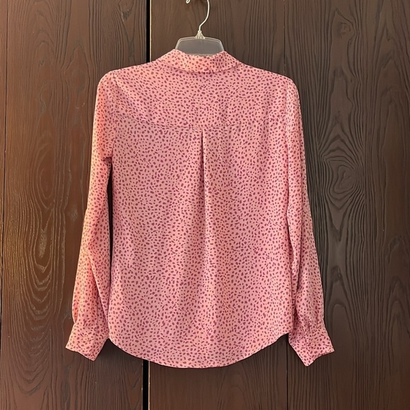Candie’s long sleeved, lightweight peach with magenta spots. Size XS. NWT - Picture 5 of 7